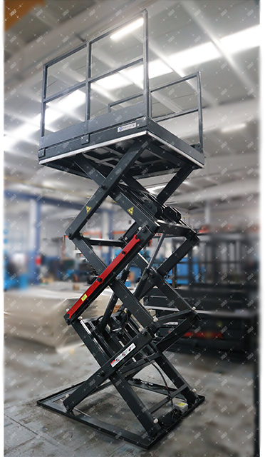 Üç Makaslı Yük Platformu – Korkuluklu – 1500 kg
