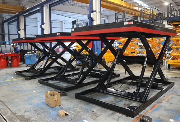 Scissor Lift Uses, Information and Industry Applications